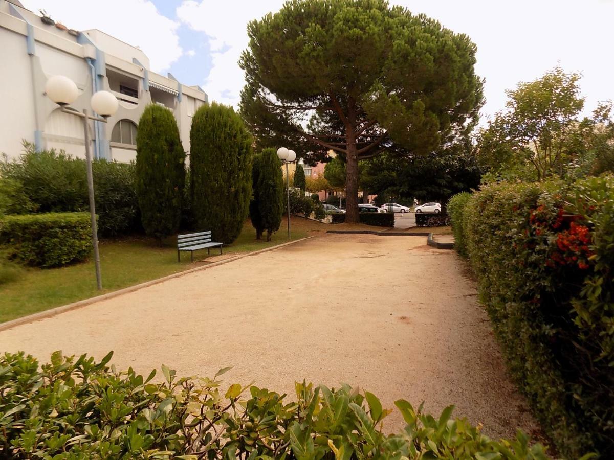Apartment Grau Du Roi Floralies Ii Proche Parking Le Grau-du-Roi